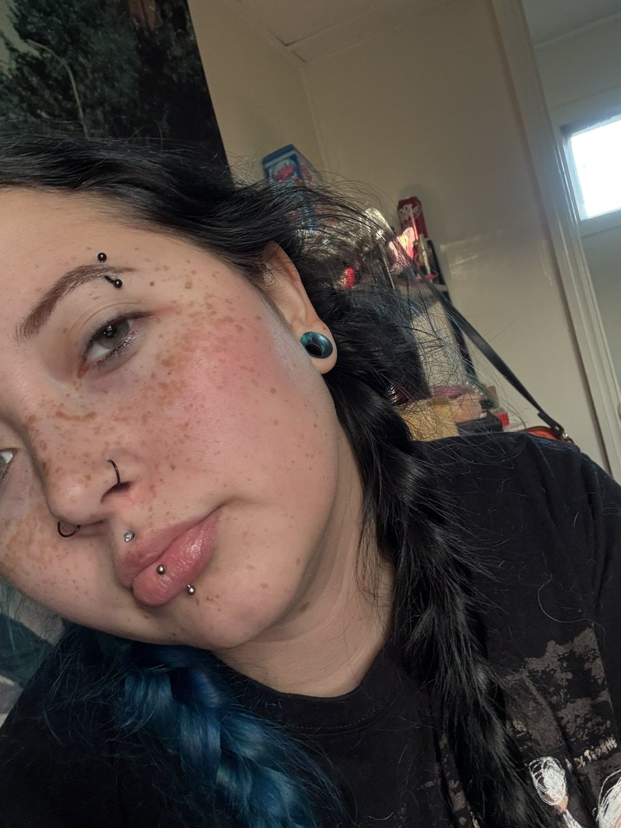 ✨GODDESS✨BLUEE {Findom} tweet media