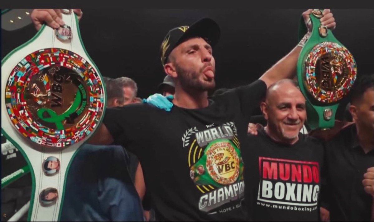 The Truth Always comes out eventually…Congratulations <a href="/noelmikaelian/">Noel Mikaelian</a> what is meant to be yours will be yours. Proud of you Champ nobody deserves it more. #victory #WorldChampion #boxing #WBC ✌🏽👑🎉🎊🙌