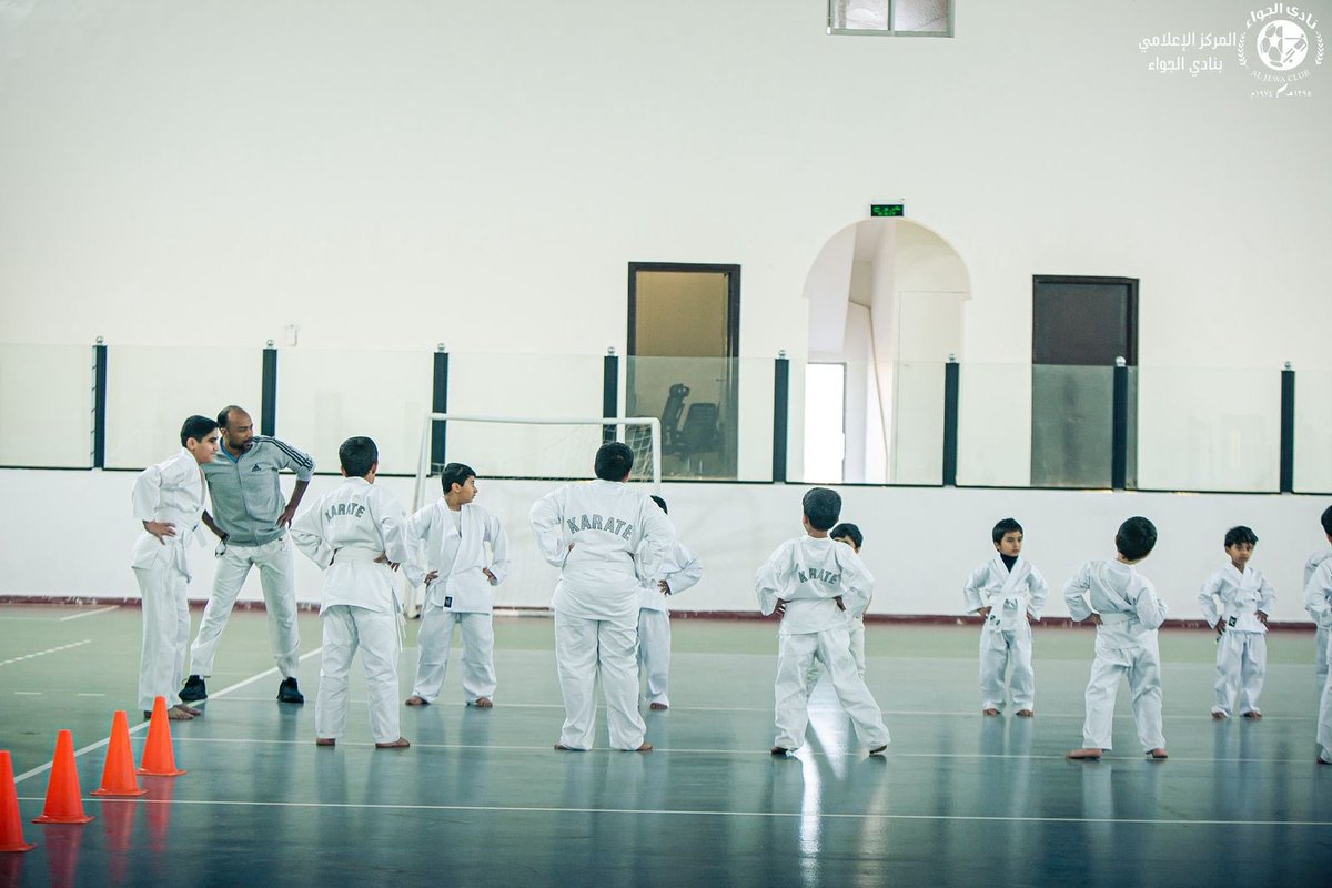 جانب من تدريبات الكاراتيه 

#نادي_الجواء
#الألعاب_المختلفة