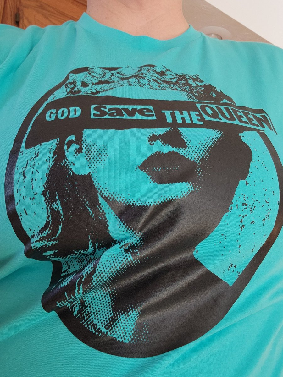 Stacy Shadows tweet media