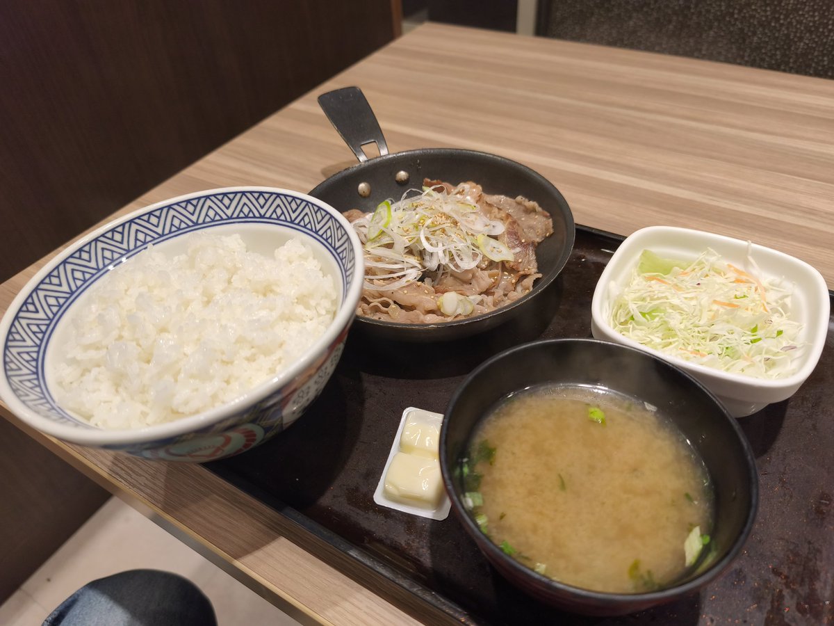 専用ページ　よっちゃん様　o(*^▽^*)o　宜しく申し上げます。 ふー( ΄◉◞౪◟◉)y-oO○