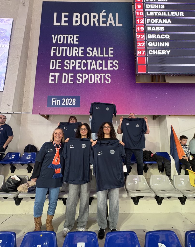 🎁 𝑵𝑶𝑬𝑳 𝑬𝑵 𝑨𝑽𝑨𝑵𝑪𝑬 𝑪𝑯𝑬𝒁 𝑳𝑬𝑺 𝑴𝑨𝑹𝑰𝑵’𝑺 🎅

Nos membres ont reçu aujourd’hui leurs nouveaux maillots pour la saison et les prochaines 🧡

Un grand merci à Ekinsport pour cette commande ! 

#TousMarins