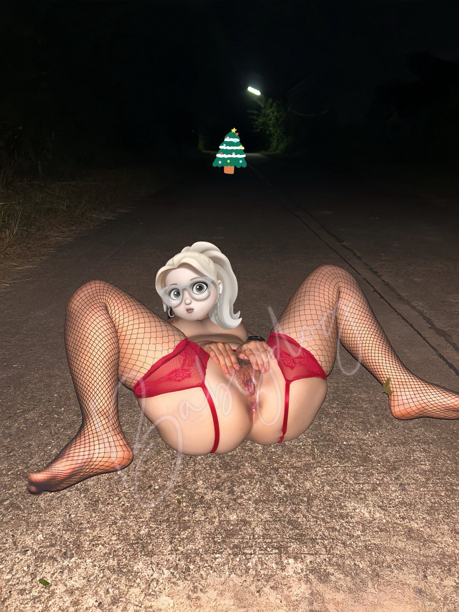 ตั้งท่ารอแล้ว ไม่สนใจหน่อยหรอ🧐