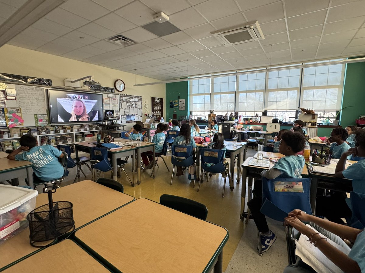missgoldman19's tweet image. We love Classroom Champions and our mentor Macy Tarlton! Thank you for taking time to speak with us from Norway! @PSDRI_Schools @ClassroomChamps #bettergetsbetter #classroomchampions #macytarltonchamps #tarltonchamps #athletementors #classchampions #classchamps #classroomchamps