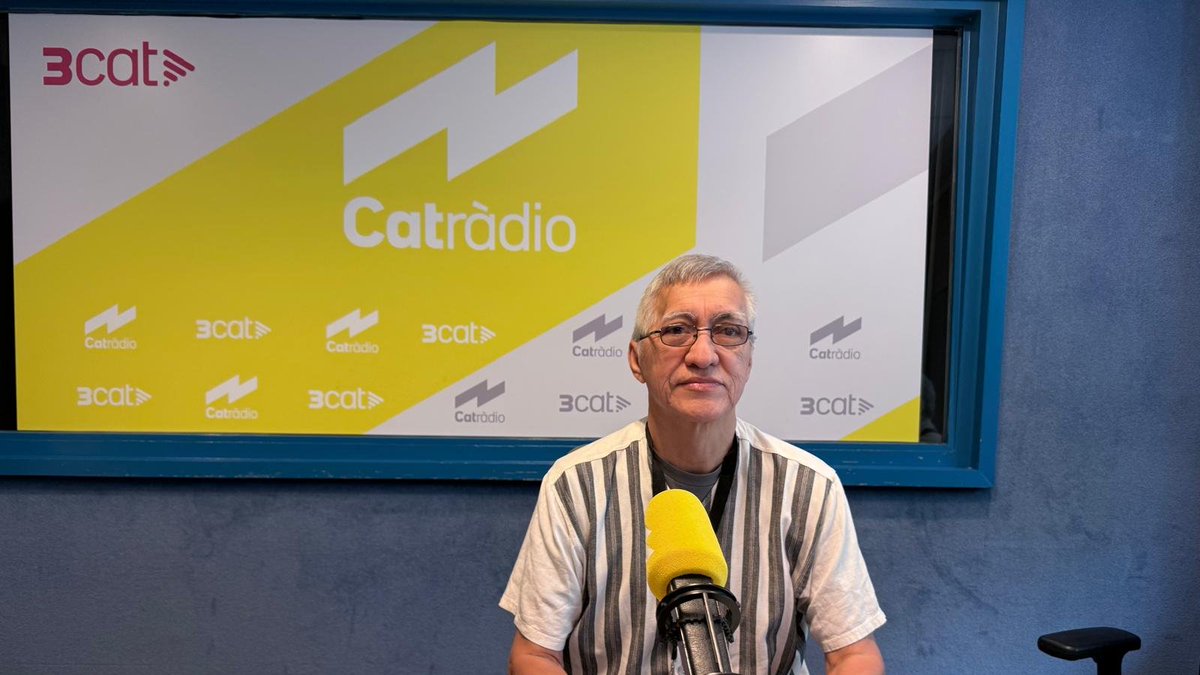 𝗗𝗲𝗳𝗲𝗻𝘀𝗮 𝗺𝘂𝗻𝗱𝗶𝗮𝗹 𝗱𝗲𝗹𝘀 𝗗𝗗𝗛𝗛
🎙️Parlem amb Miguel Montenegro, director de la Comissió de Drets Humans d'El Salvador.
"La por de la població a El Salvador és una crua realitat, Nayib Bukele vol suprimir la veu dels defensors dels DDHH"

acortar.link/W2zDim