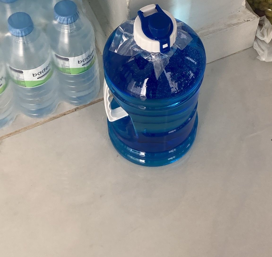 Sülalede sağlıklı insan olmayınca annem çözümü Urfa gezisinden damacana şifalı su almakta bulmuş