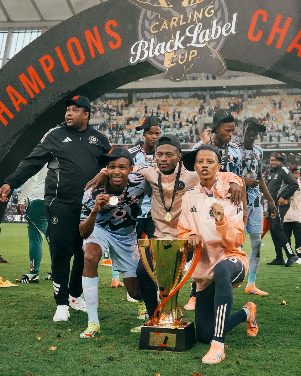 orlandopirates's tweet image. 𝟐𝟎𝟐𝟓 #𝐂𝐚𝐫𝐥𝐢𝐧𝐠𝐂𝐮𝐩 𝐂𝐡𝐚𝐦𝐩𝐢𝐨𝐧𝐬 𝐂𝐞𝐥𝐞𝐛𝐫𝐚𝐭𝐢𝐨𝐧

⚫⚪🔴⭐
#OrlandoPirates 
#OnceAlways