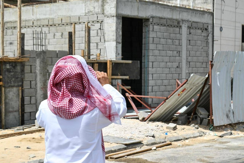 بلدية الظهران توجه 30 إشعار خلال الجولات الرقابية على مواقع البناء 