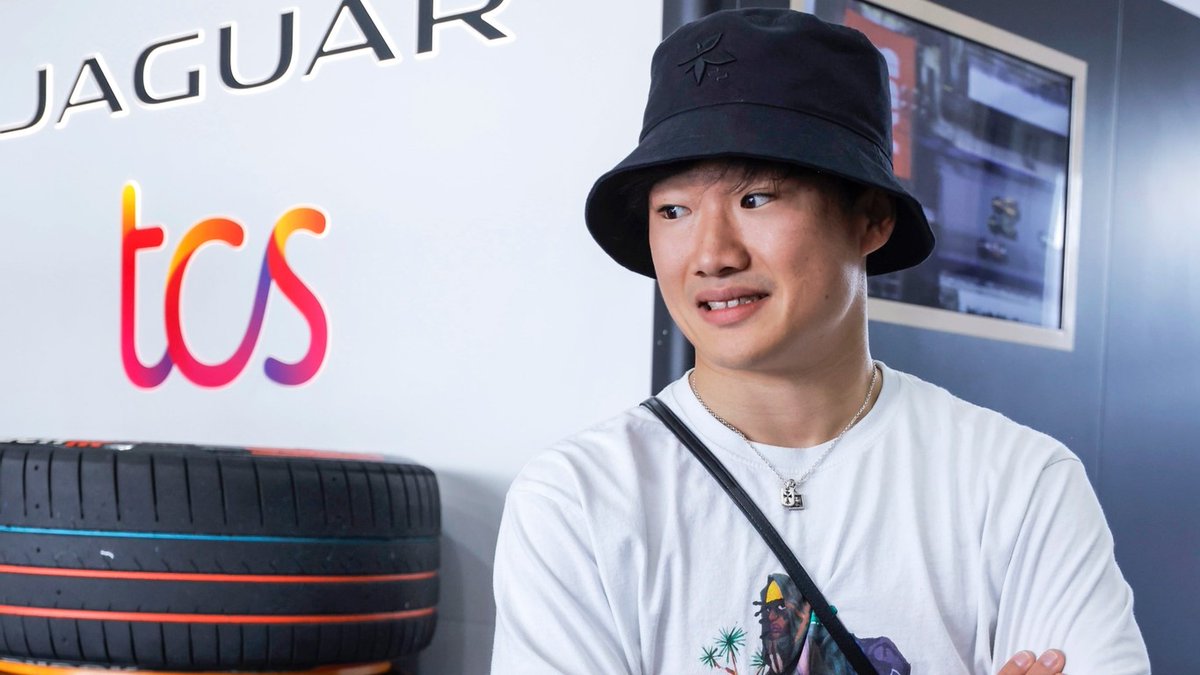 🆕Yuki Tsunoda tiene abiertas las puertas de la Fórmula E

🗣️"A su casa vendría, desde luego, yo creo que tiene un gran talento", señala Alberto Longo, cofundador del certamen

🗣️"Definitivamente, sería un gran proyecto para un equipo de la Fórmula E"

#FormulaE #F1