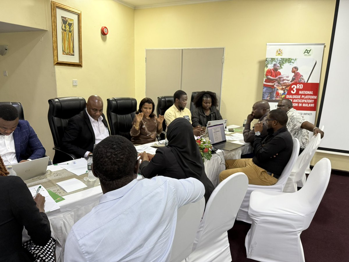 bmvajpai's tweet photo. Joined the National Dialogue  on Anticipatory Action hosted by DoDMA &amp; Malawi Red Cross. District insights on AA were good, need to expand AA beyond cash/food to WASH, Education, Health, Nutrition &amp; Protection.
#AnticipatoryAction #Malawi #UNICEF #EarlyAction #Resilience https://t.co/rvAZsOKjem