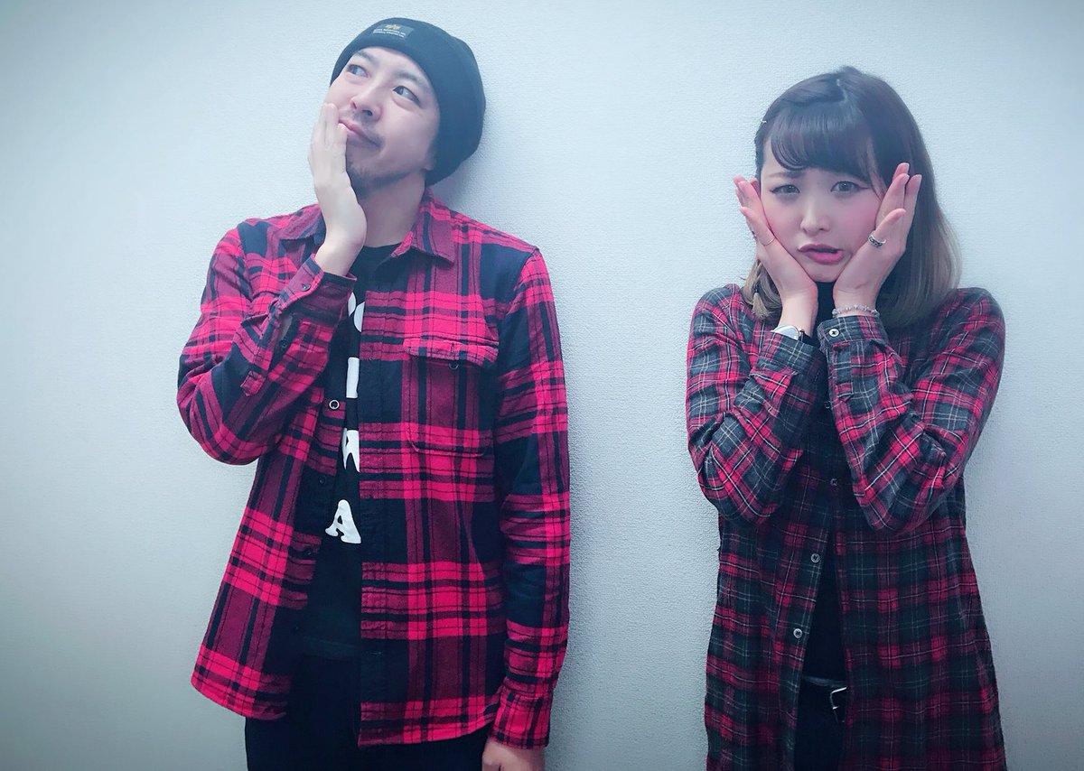 ⭐️いよいよ来週⭐️
12月21日　PEPESALEライブ＠東京音実劇場
開演11:50 前売3,500円+1drink500円

チケット予約、他詳細はブログにて⬇️
ameblo.jp/pepe-sale/entr…

写真は2017年初頭頃、申し合わせしてないのに現場に来たらチェックのシャツが被った時のやつ笑