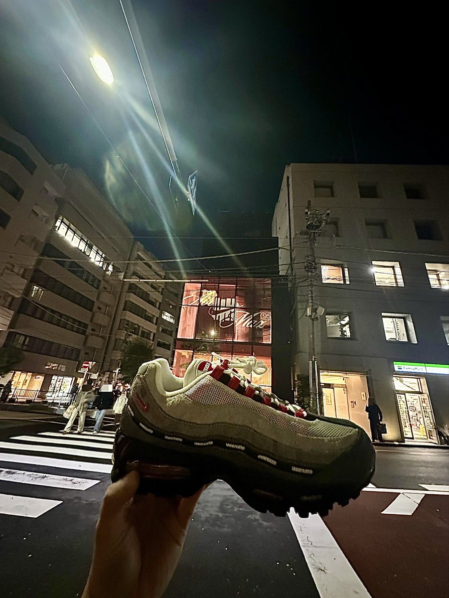 k_jiro_fxdl's tweet image. やったよ父ちゃん
#UNDEFEATED #アンディフィーテッド
#AirMax95 #エアマックス