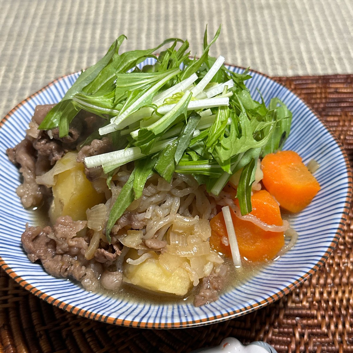 新じゃがで肉じゃが😆
