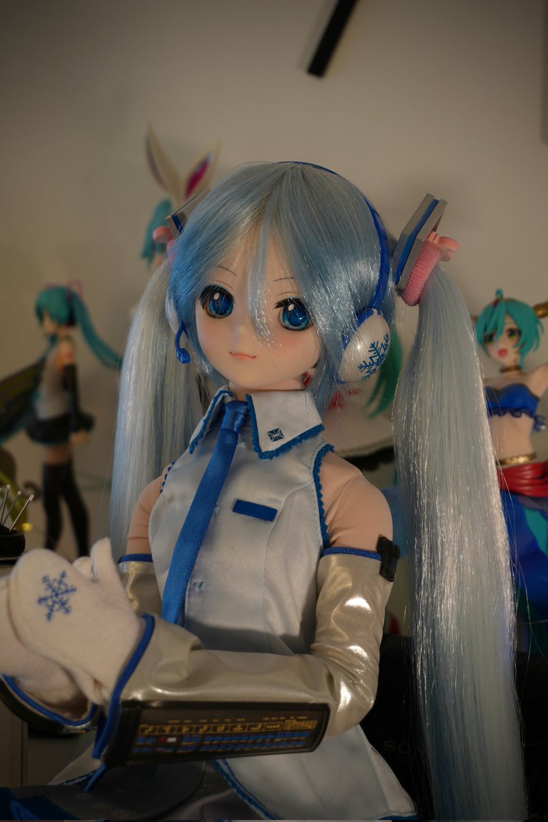 SeeUSV_'s tweet photo. Testing out new camera with snow Miku❄️📷
|
#初音ミク #ドルフィードリーム #DD #dollfiedream #雪みく #snowmiku https://t.co/aIkVKj5Wob