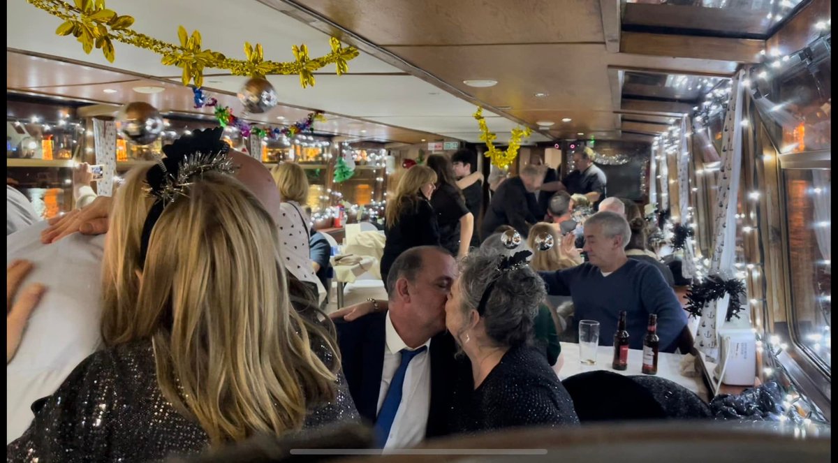 The Floating Grace tweet media