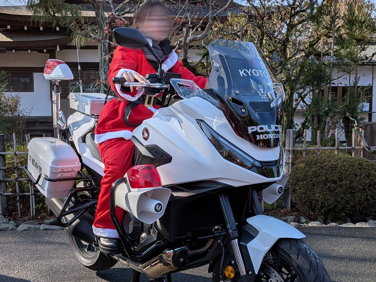 マロ様 オートバイです。詳しくないので型は分かりません。 #60smotorcycle