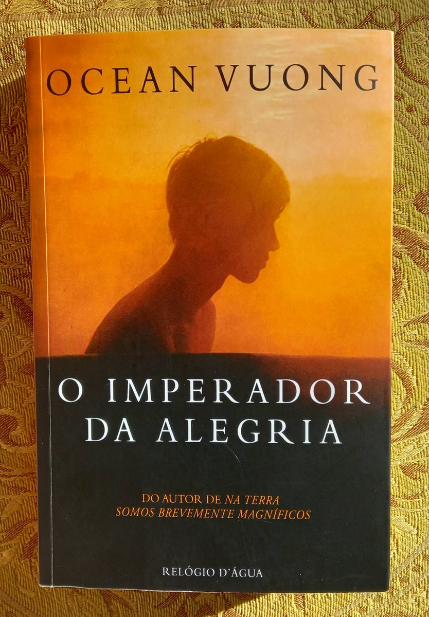 "Hai não tinha história, porque isso não lhe era exigido, e não ter história significava também não ter tristeza. Em vez disso, fazia parte de uma força de trabalho que alimentava as pessoas. Era o combustível da América. E ardia para ser usado, para ser útil."