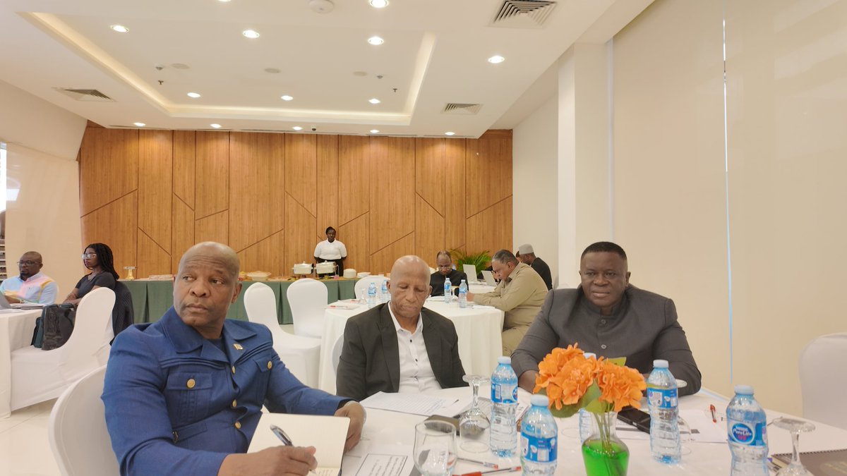 AUC_PAPS's tweet photo. Day Two: Capacity Building Workshop on Compliance & Accountability in Peace Agreements continues 📍Abuja 🇳🇬 — Maj. Gen. Stephen Radina, former Head of Mission, delivered a presentation on operational experiences of the #AU Monitoring, Verification and Compliance Mechanism (#MVCM) mission, sharing key lessons to strengthen compliance and trust building in peace agreements.