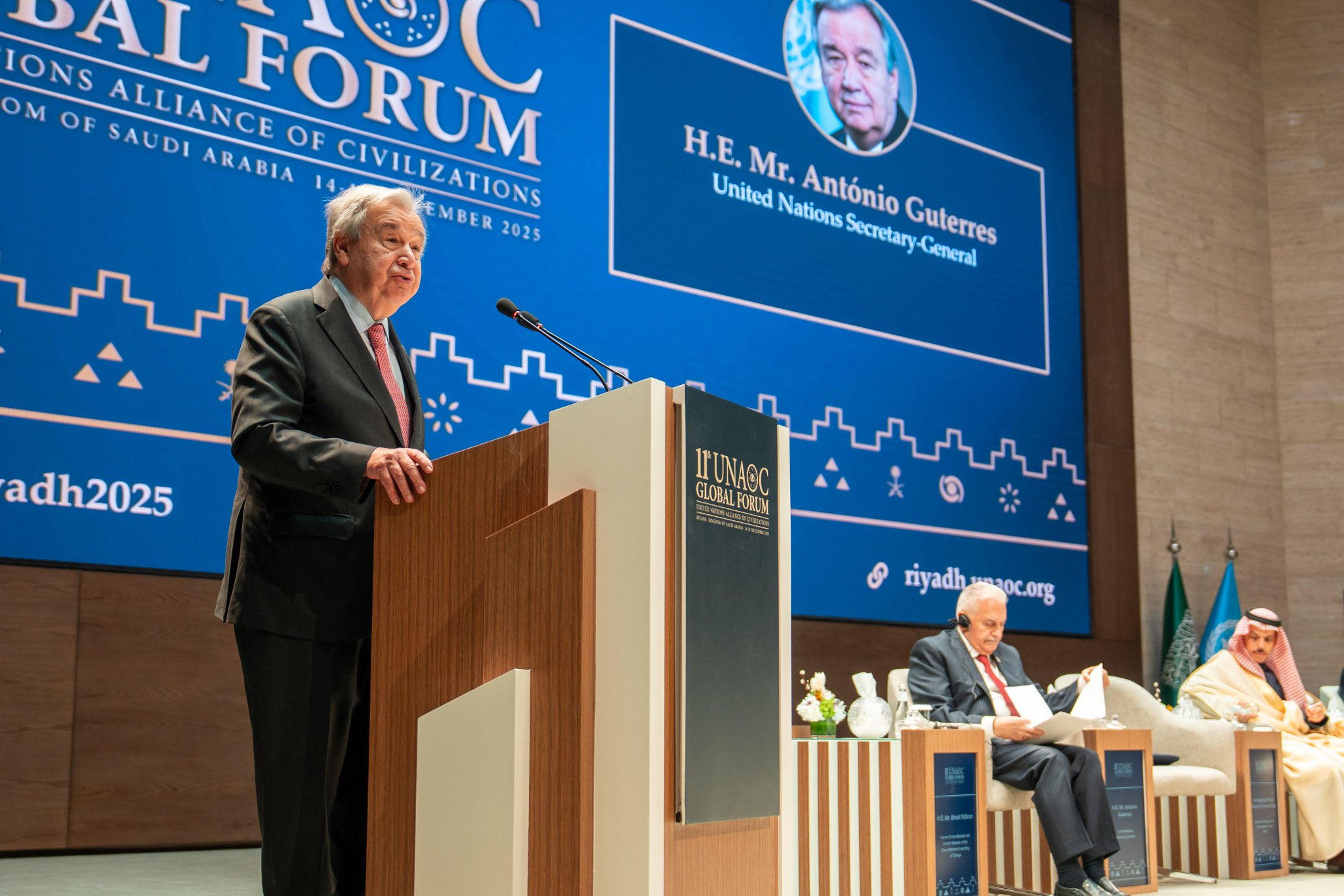 من الرياض، منتدى الأمم المتحدة لتحالف الحضارات يدعو إلى اختيار الحوار بدلا من الانقسام ويؤكد أن بناء الجسور بين الثقافات ليس حلما مثاليا، بل هو الطريق الوحيد الممكن للمضي قدما 