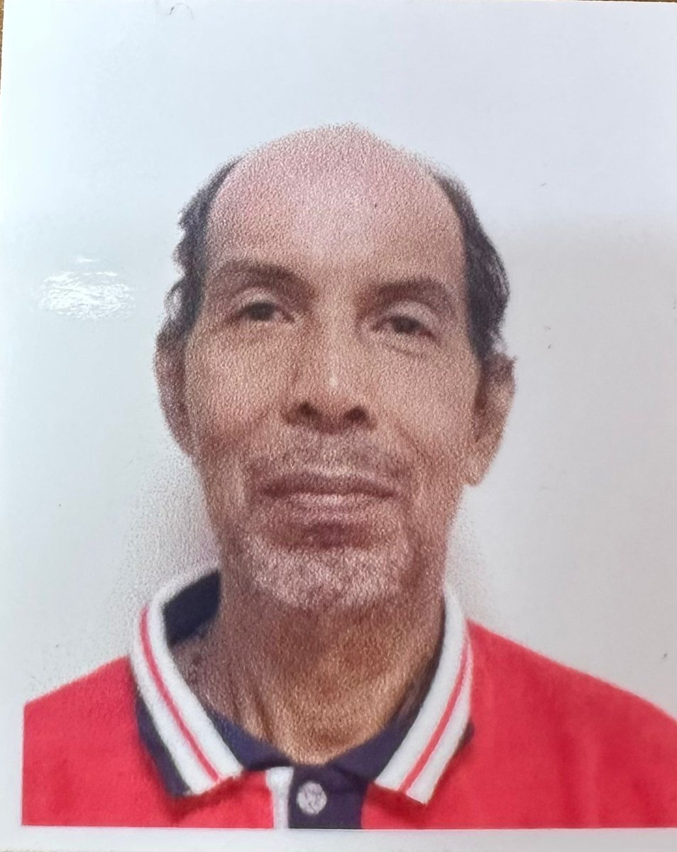 Se encuentra extraviado el amigo chamero Julio Isaac Navarro Calderón. Fue visto por los predios del Hospital Santo Tomás. Sufre de Alzheimer por lo que puede estar desorientado. Viste suéter verde, pantalón oscuro y zapatillas rojas. Llamar a Ilsa Calderón al 6686-3979.