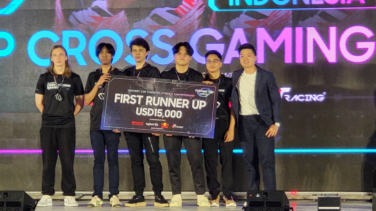 DeepCrossGaming's tweet image. Thank you to the players and coaches for their hard work.

The DCG CS2 team had just been officially announced and then immediately traveled to Malaysia to compete.
They have already achieved a runner-up finish at the Samsung Odyssey Cup.