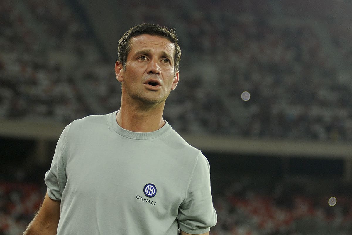 Genoa-Inter, probabili formazioni e dove vederla 
 
tinyurl.com/24dk4wrv