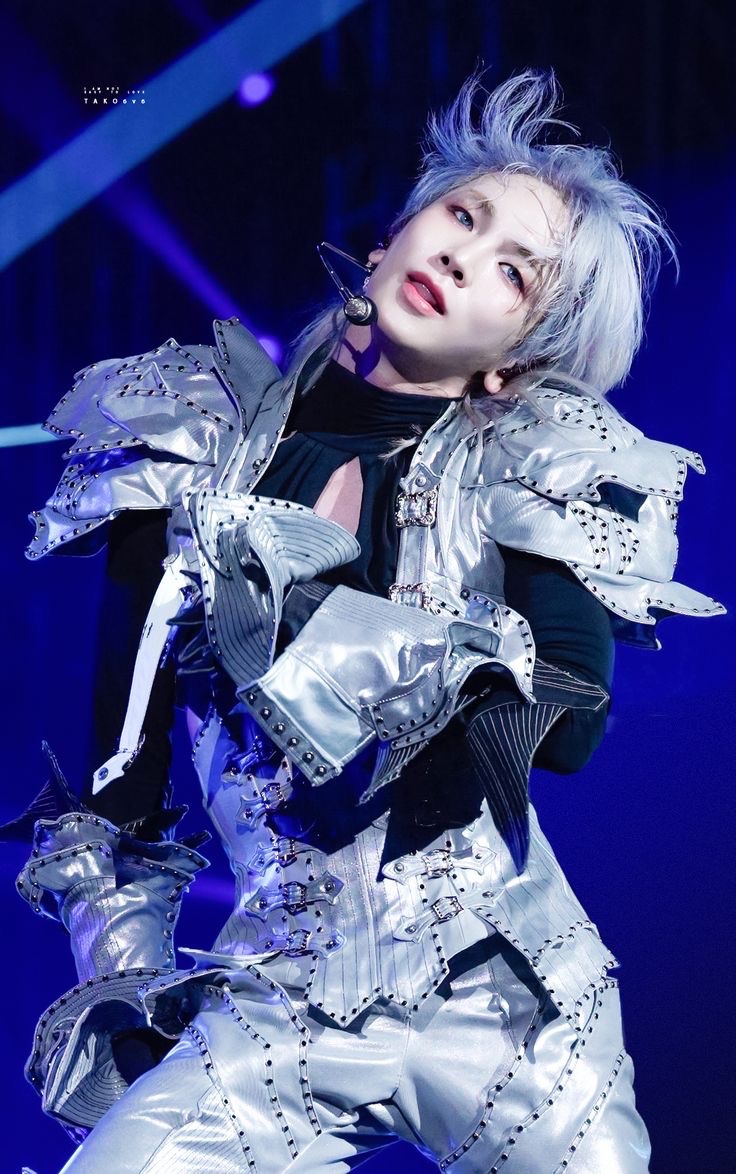 hourly kim kibum tweet media