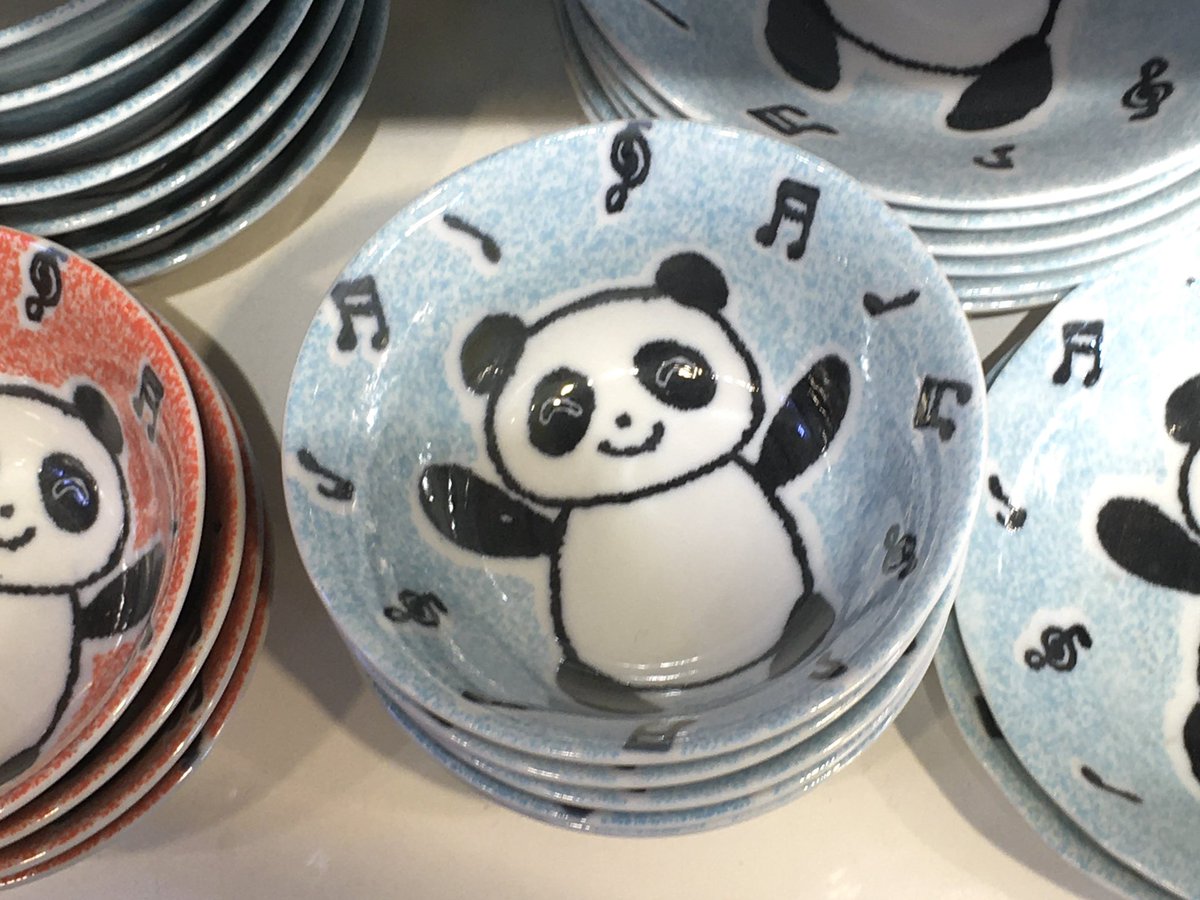 📍혜화 보물섬
여기 귀여운 일본 식기 짱 많아요
크기따라 가격대 3천~만원대까지 
저는 눈돌아가서 왕창 사왓습니도 ㅎ .ㅎ
place.map.kakao.com/50688790?t_src