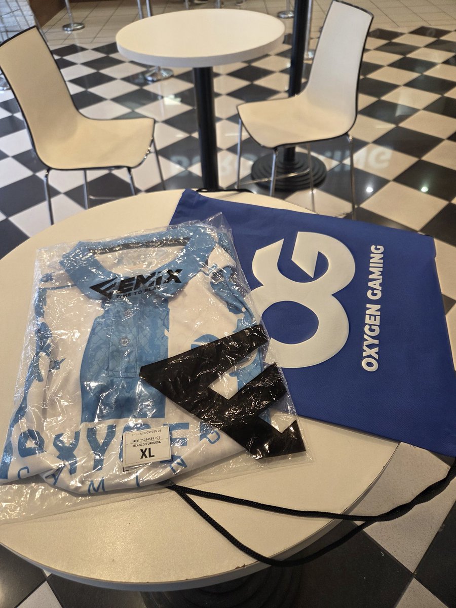 AnyNav_'s tweet image. Muchisisisisimas gracias por esta hermosisima camiseta 💙☺️
@GamingOxygen