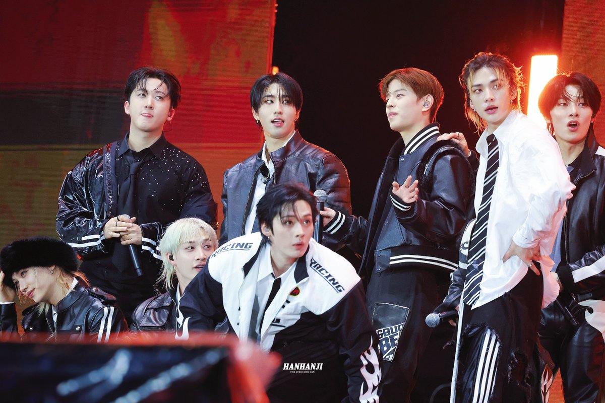 hanhanji_914's tweet photo. 키즈님들 표정이 다 달라 보여서… 너무 귀여워 🥹

20251214 MUSIC BANK GLOBAL FESTIVAL 
#StrayKids #스트레이키즈 https://t.co/hK6C9VOVmG