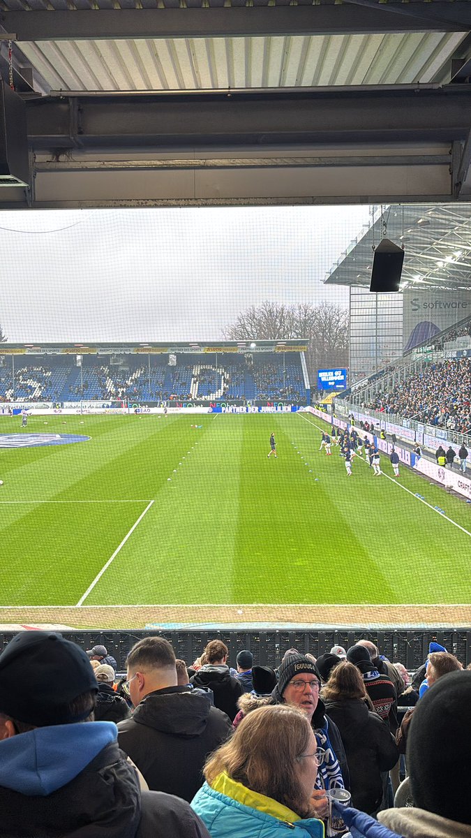 PunktJot's tweet photo. Die Sonne Scheint
#SVDPRM #lilien https://t.co/a7yrDZZNrr