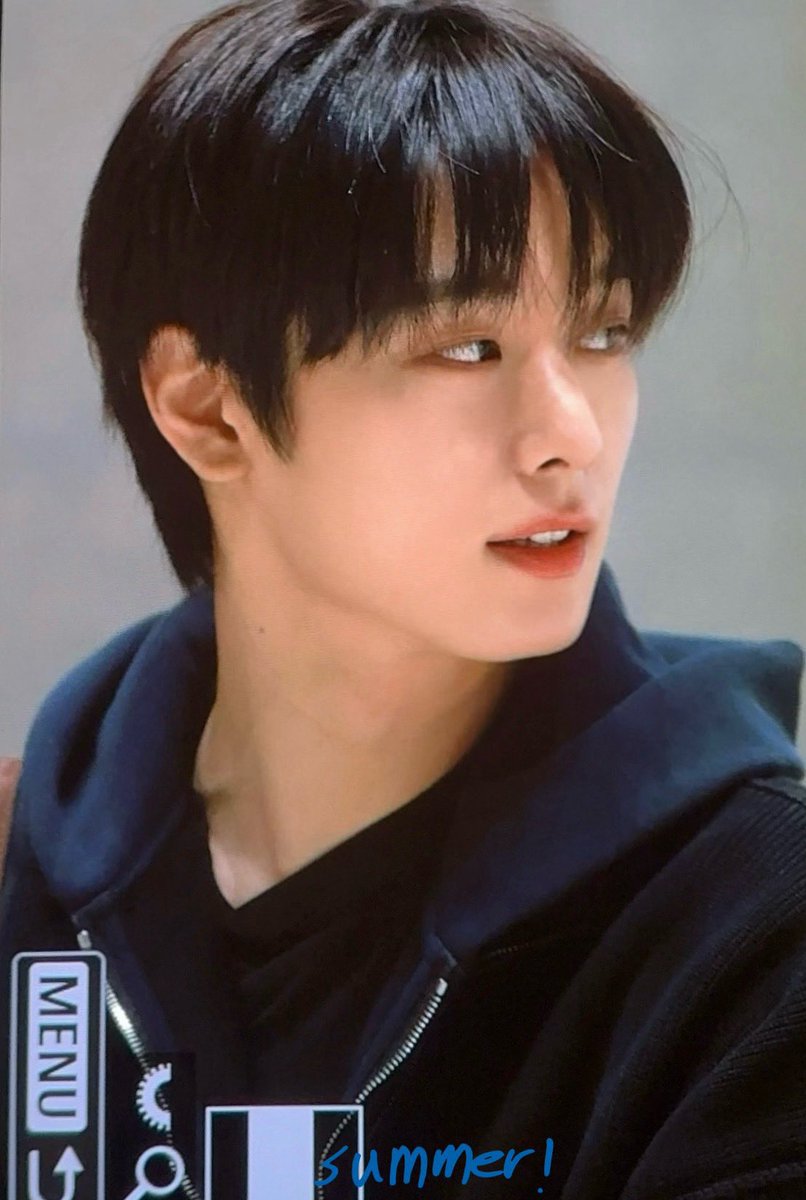 dailyljy's tweet photo. college boyfriend juyeon https://t.co/KT9QLdHrb3
