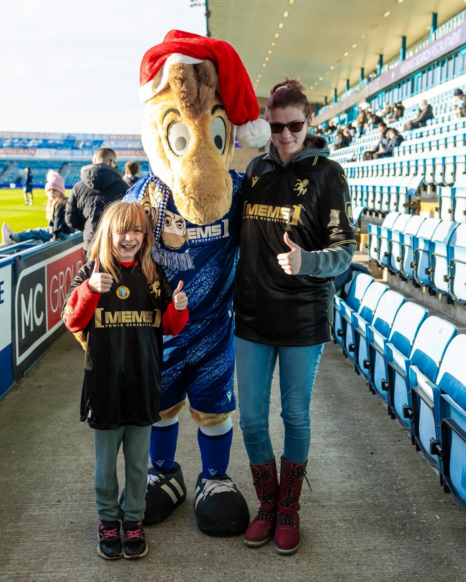 The Trewblu Crew tweet media