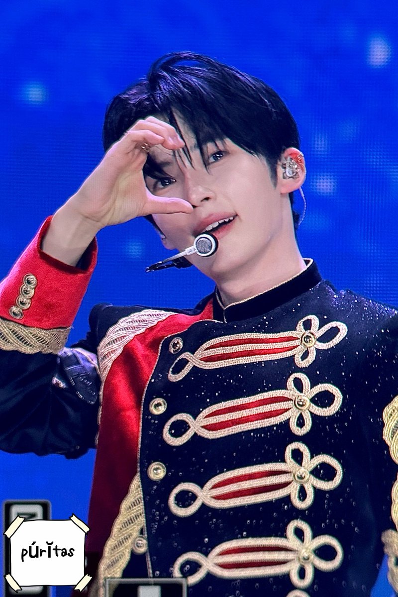 251214 🥰🥰

#성한빈 #SUNGHANBIN #ソンハンビン #ZB1 #ZEROBASEONE