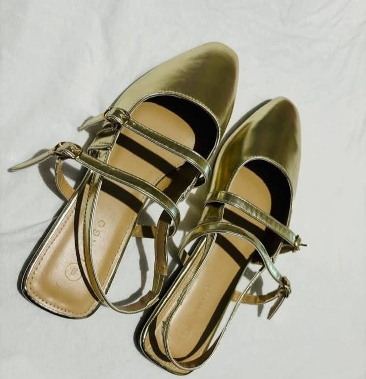 Bokang_BigSis's tweet image. Run to Ackermans