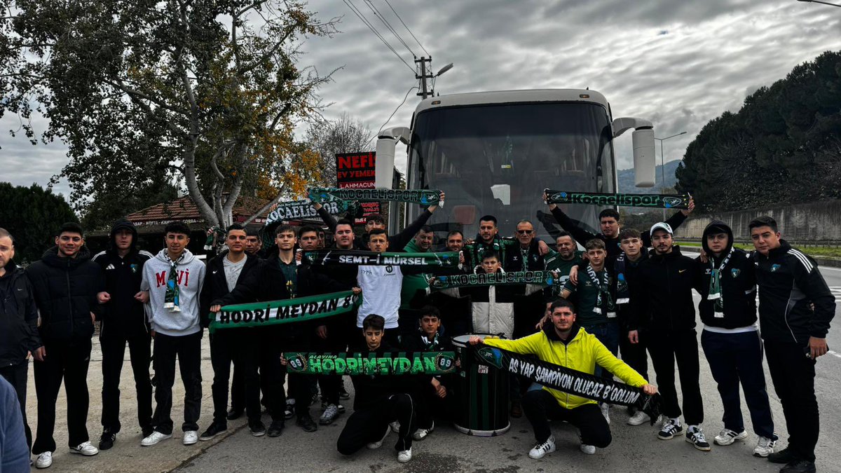 Gümrük geliyoruz 💚🖤