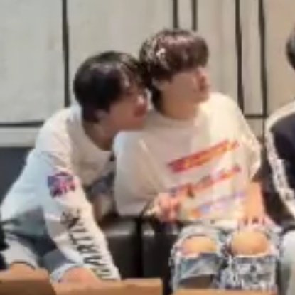 kuemahae's tweet image. MAHAEEE T_________T