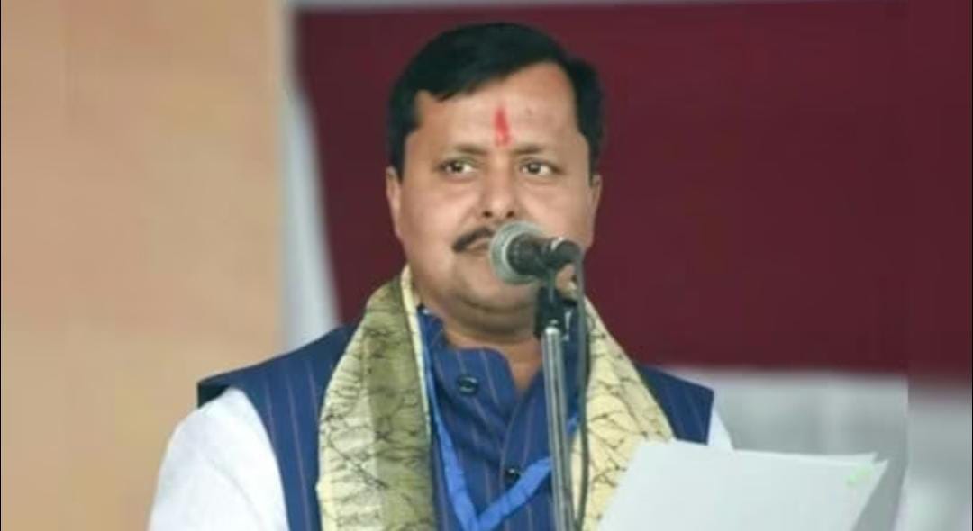 Dilipsinghsange's tweet photo. @narendramodi @ncbn @NitishKumar @rajnathsingh @nitin_gadkari @ianuragthakur @KumariDiya @gssjodhpur @nstomar @8PMnoCM @digvijaya_28 @Raghuraj_Bhadri @RaghuwanshiBabu @myogiadityanath @Ra_THORe @SanjayAzadSln @RSSorg @JPNadda @AmitShah @DrMohanYadav51 @yadavakhilesh @yadavtejashwi @MamataOfficial @RahulGandhi @priyankagandhi @BJP4India @CommissionerUJN @CMMadhyaPradesh @HitanandSharma @KailashOnline @advpushyamitra @JM_Scindia @ChouhanShivraj @AvdheshanandG @BJP4MP @BJP4Indore @BJP4UP @SrBachchan @SonuSood @BeingSalmanKhan @akshaykumar @filmfare @yrf @iamsrk @mrsfunnybones @KapilSharmaK9 @AnilKapoor @shahidkapoor @Hkhandelwal1964 ब्रेकिंग...
@NitinNabinfans
नितिन नबीन होंगे बीजेपी के राष्ट्रीय कार्यकारी अध्यक्ष https://t.co/zNePcziwiA