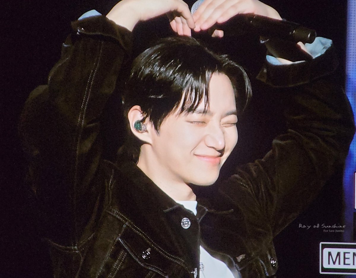 251214 "Typhoon Family" Drama Fan Meeting in TOKYO 프리뷰💛
이준호오빠 윙크

#이준호 #LEEJUNHO
#태풍상사 #TyphoonFamily