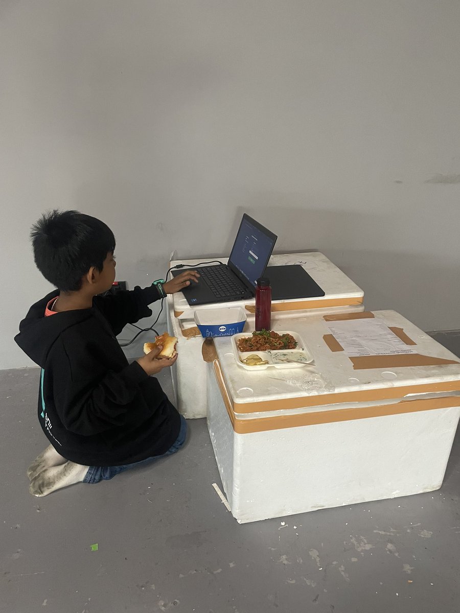 CaptVenk's tweet photo. Laksh vibe coded this proper working version of the hardvare copilot in less than two hours at the #vibehack by @emergentlabs @join_ef. He did invest himself in this. https://t.co/fSnUfZfFPB