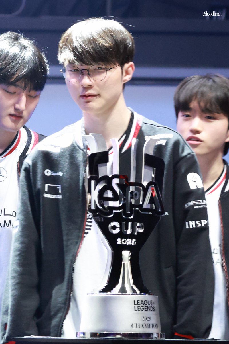 251214 KeSPA Cup 

HQ📷

 #Faker #페이커 #이상혁
<a href="/faker/">T1 Faker</a>