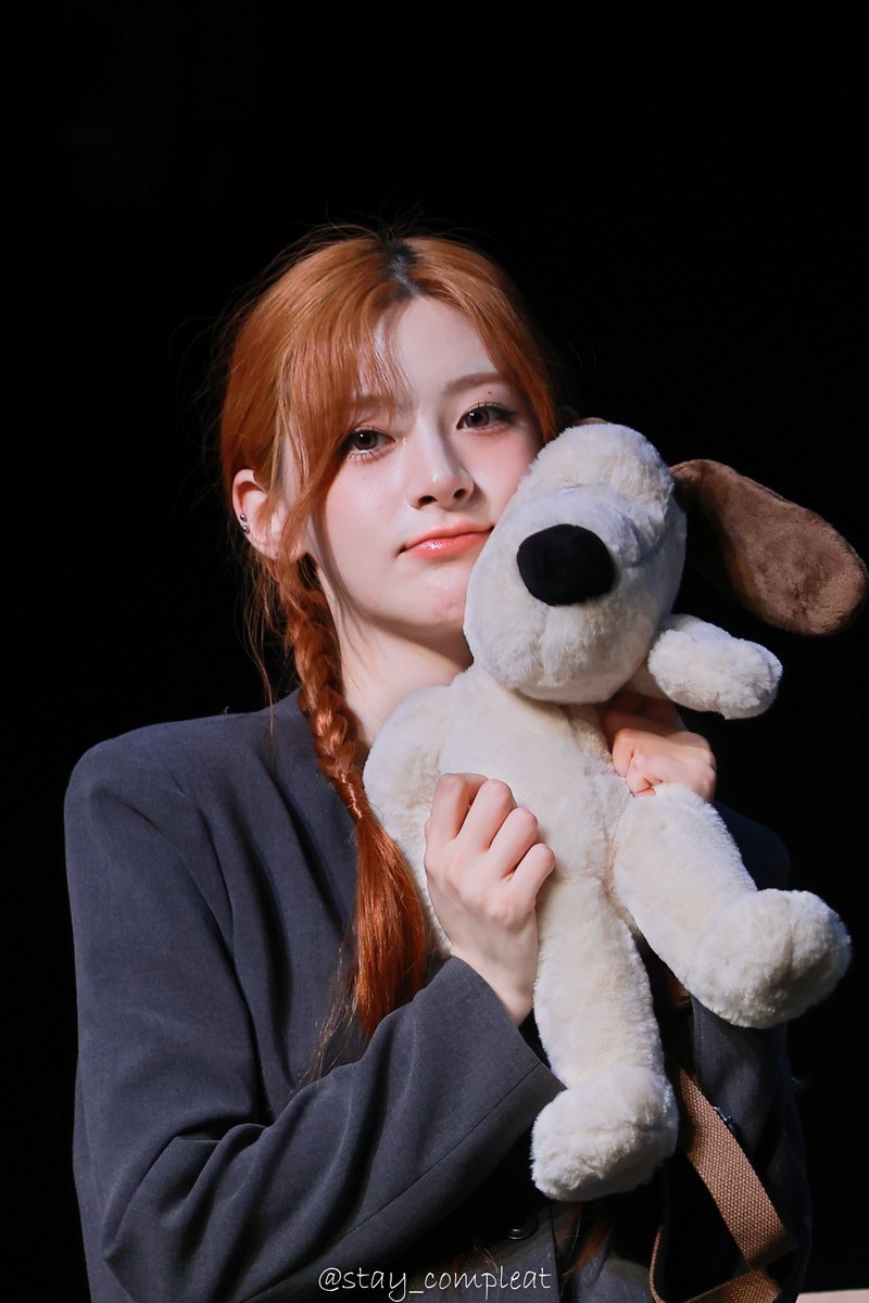 stay_complete's tweet photo. 250905

#스테이씨 #STAYC 
#세은 #SEEUN https://t.co/x5HYUeW7XN