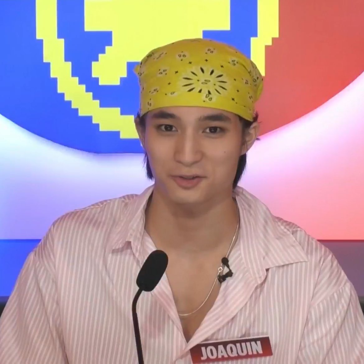 Lyn18219691's tweet image. Joaquin with his bandana!

LINGGrateful JOAQUIN
LINGGrateful JOAQUIN