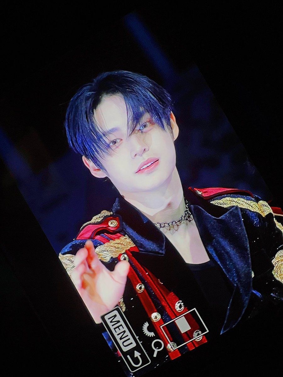 O2_I4_'s tweet image. おたんじょうびおめでとう❤️‍🔥🎂