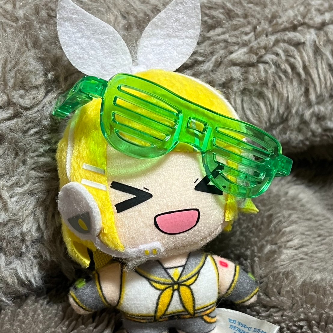 e_challenge_e's tweet photo. リンちゃんに新しいサングラスプレゼントした‼

12月21日にプロセカ交流会あります！ 申し込みはこちらから↓ https://t.co/W1qHQSmrMH https://t.co/U2I7vqp03T