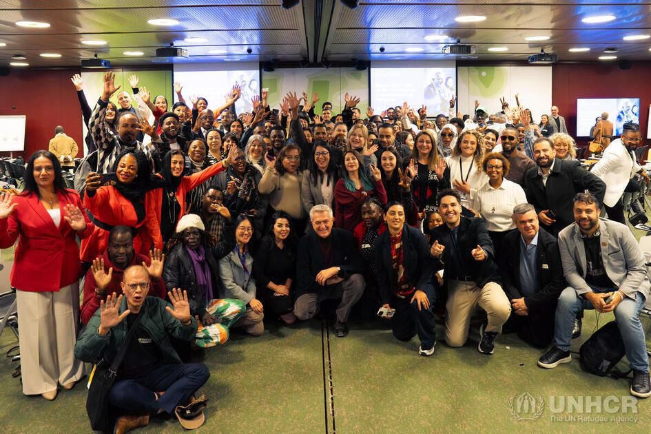 No better way to spend UNHCR’s 75th anniversary than exchanging with 300 refugees and displaced people taking part in the Global Refugee Forum review together with states, public and private partners, civil society.

75 years old and able to respond, rally and renew. 

#UNHCR