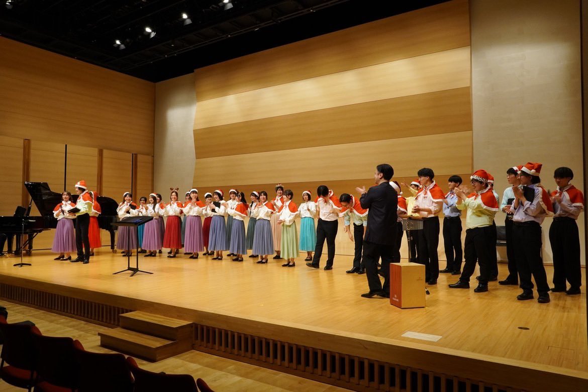 Youth Choir "Luminaries" tweet media