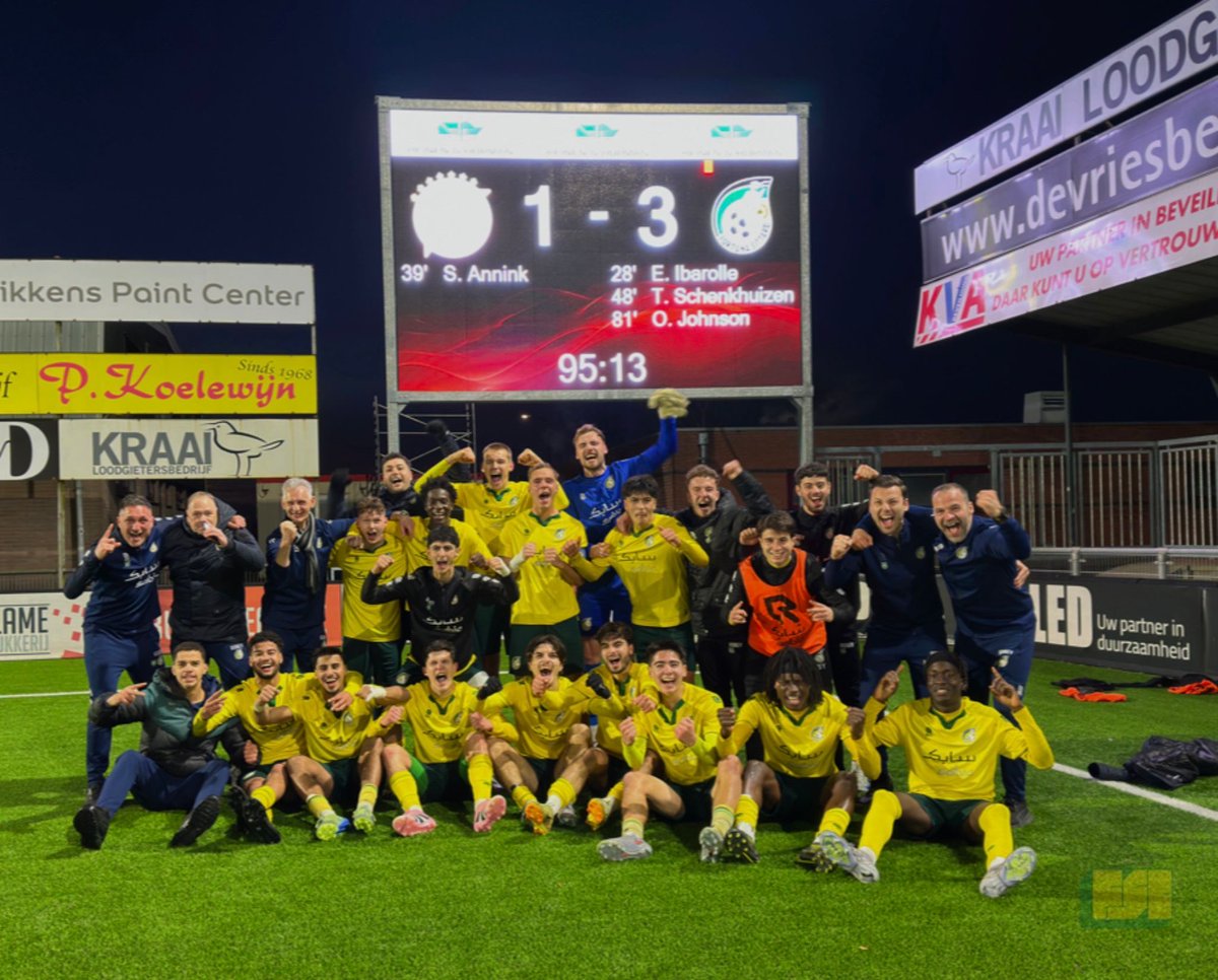 Mooi nieuws was er gisteren wel voor de U21. Door een 1-3 overwinning op IJsselmeervogels promoveerde de ploeg van hoofdtrainer Gino Facenna naar het hoogste niveau!