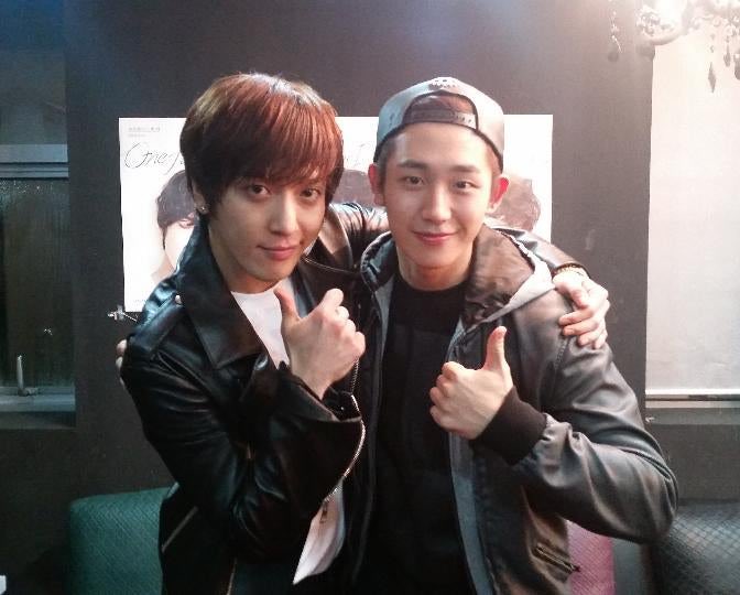 jyoung1112's tweet photo. 끼리끼리 만나는건 (p) 과학입니다🫶🏻 https://t.co/EpZJkCsTWS