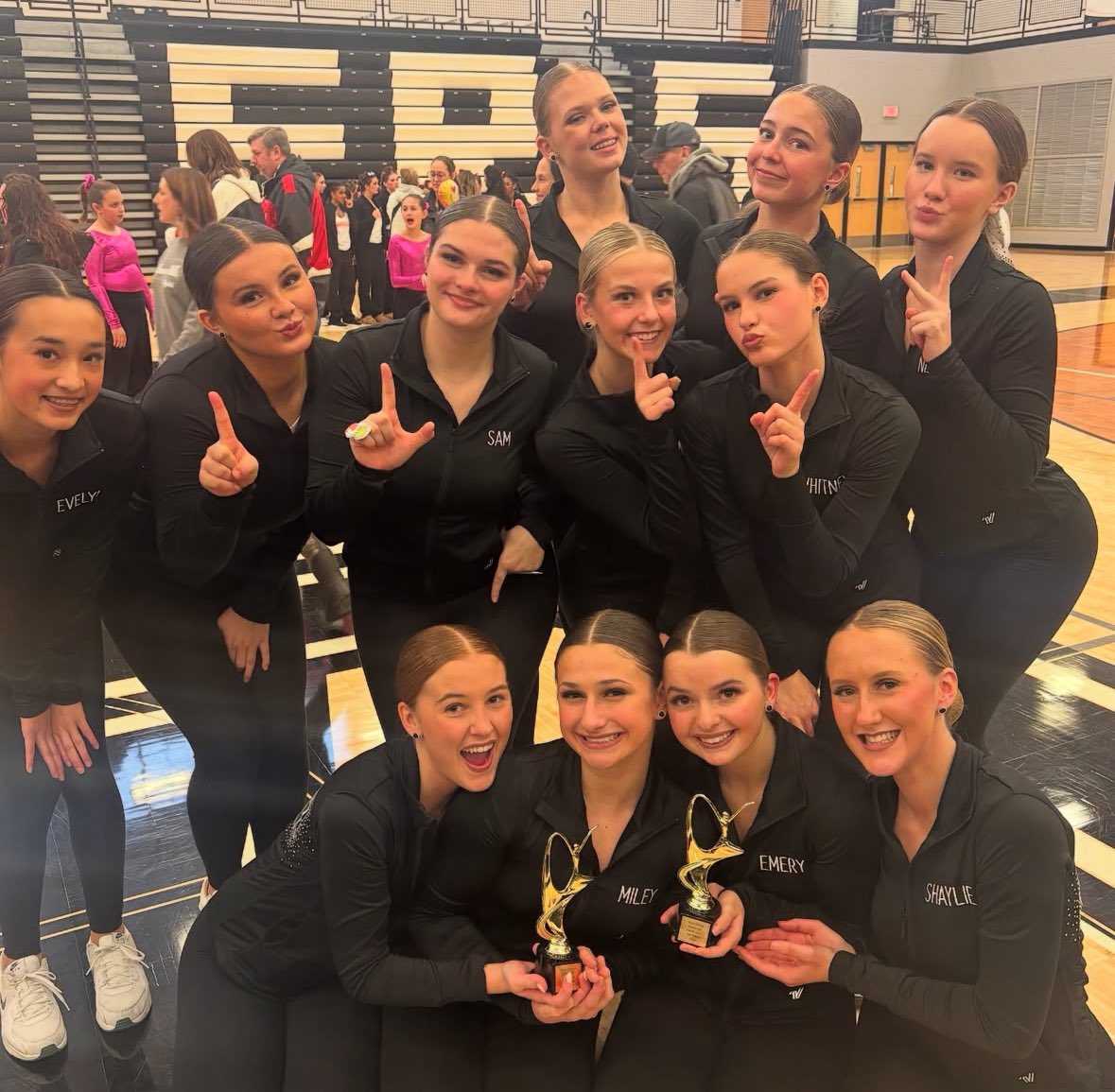 JenisonWildcats's tweet image. Congratulations to the Dance team on a great performance in their first competition at the West Ottawa Invite

Jazz - 1st place
Pom - 2nd place